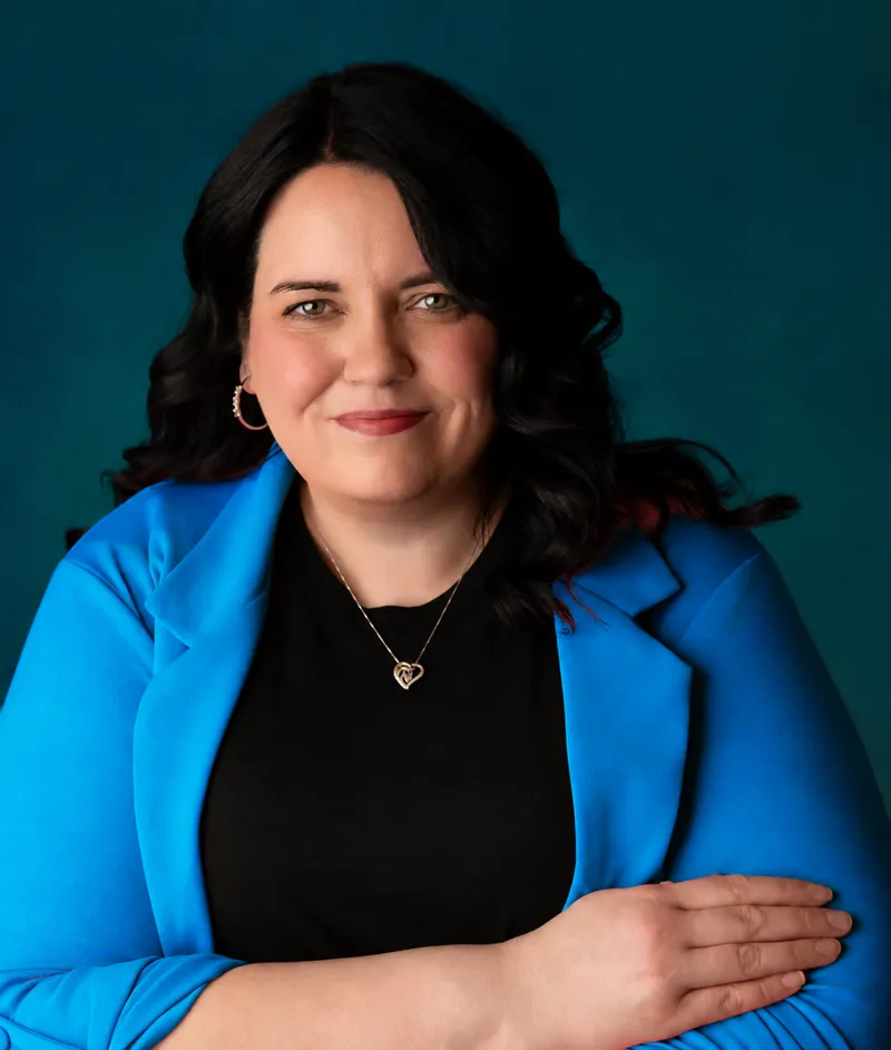 Portrait of Amanda Dunn, Realtor with Real Estate Go To